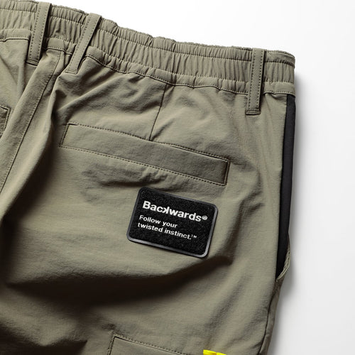 Tech Relax Tapered Pant