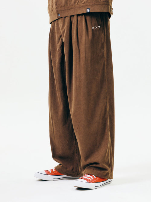 Corduroy Three Tuck Wide Pants