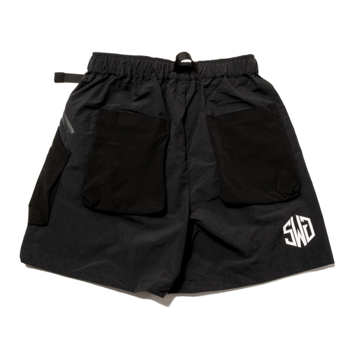 MULTIFUNCTIONAL SHORTS