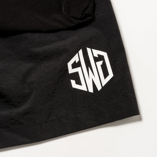 MULTIFUNCTIONAL SHORTS