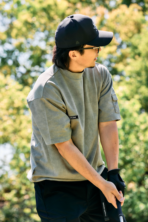 VINTAGE FADE BACK LOGO MOCK NECK SHIRTS