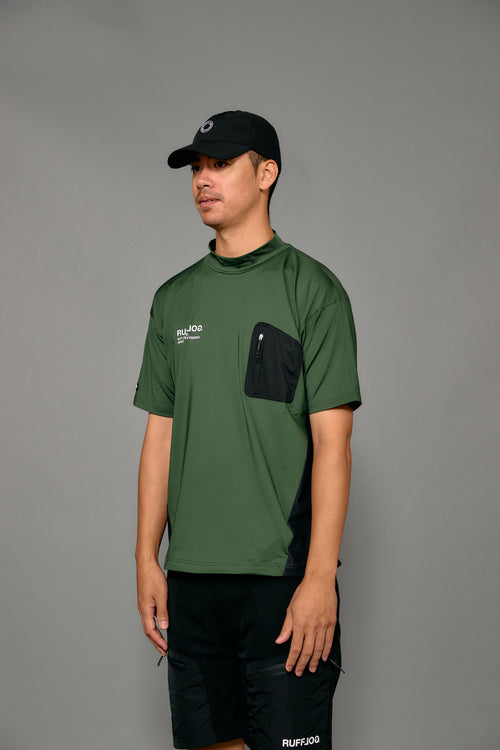 BACK MESH & TECH POCKET MOCK NECK SHIRTS