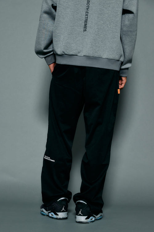 ADJUSTER STRETCH CHINO PANTS