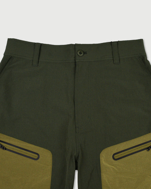 AERO ZIP POCKET LIGHT STRETCH SHORTS