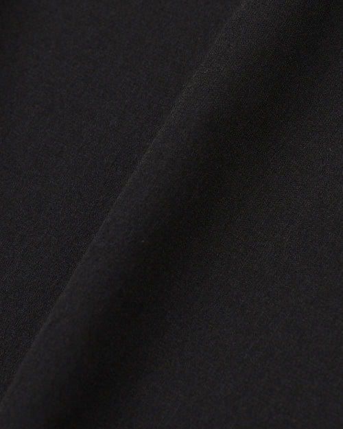 BASIC SLIM SHORT PANTS
