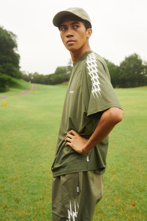 #THUNDER STRIPES MOCK NECK TEE