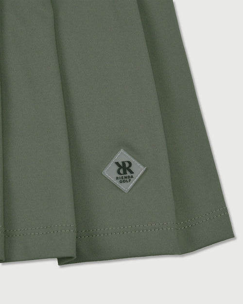 PLEATS FLARE CUT SKIRT