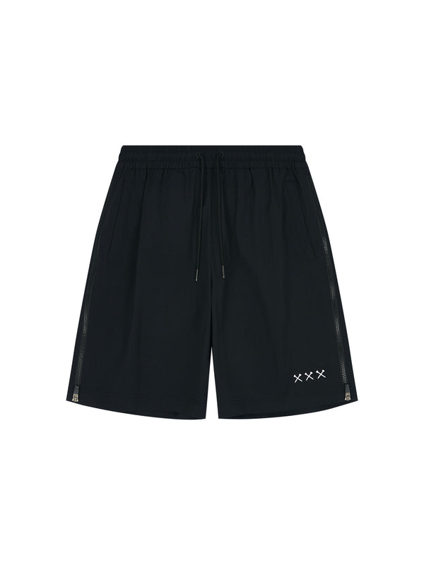 Side Ventilation Zip-Up Shorts