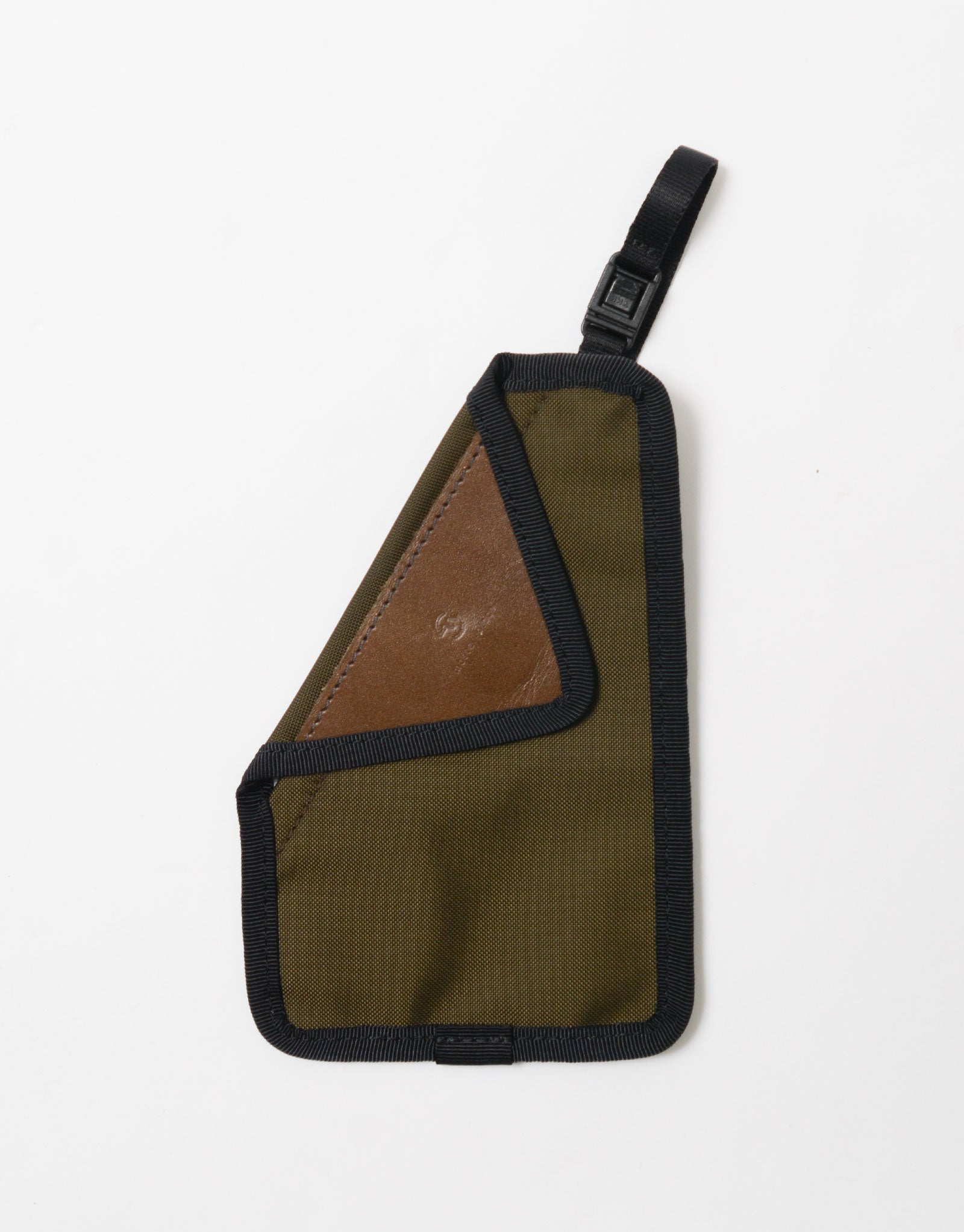 Case & Pouch – RUFFLOG