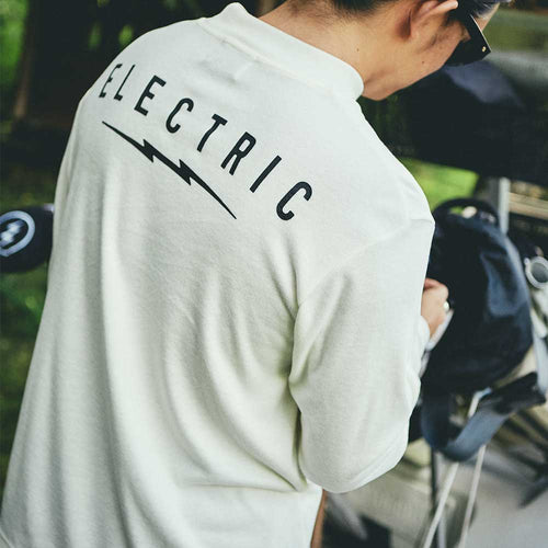 UNDER VOLT MOCK NECK L/S TEE OFF WHITE