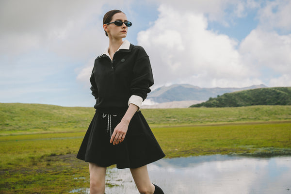 Collar Sweatshirt
