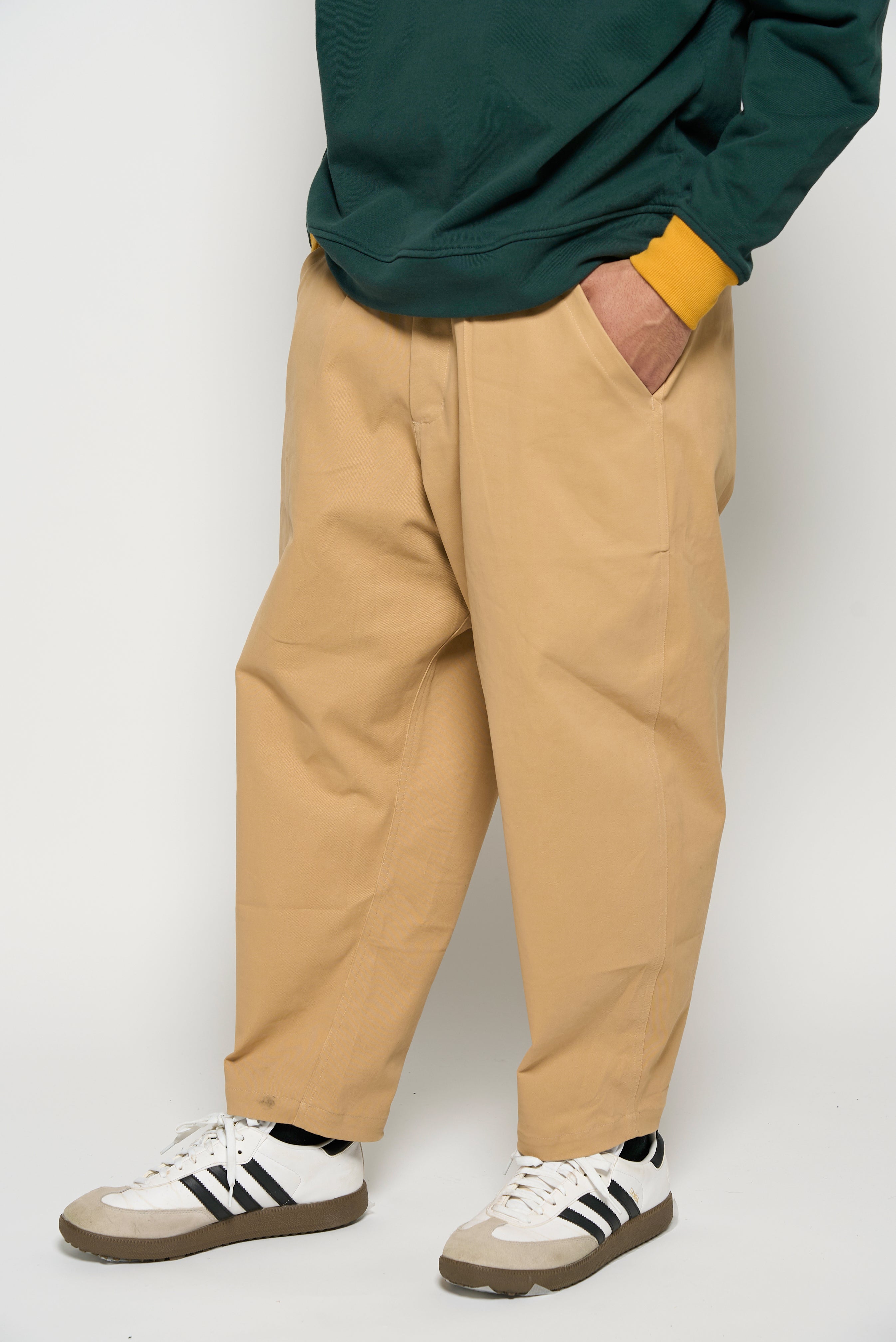 LCG ANKLE PANTS – RUFFLOG