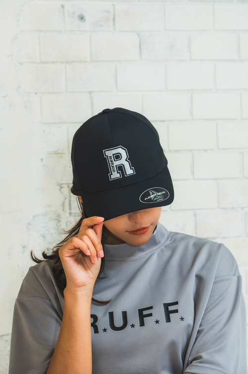 IR COLLEGE LOGO CAP BLACK