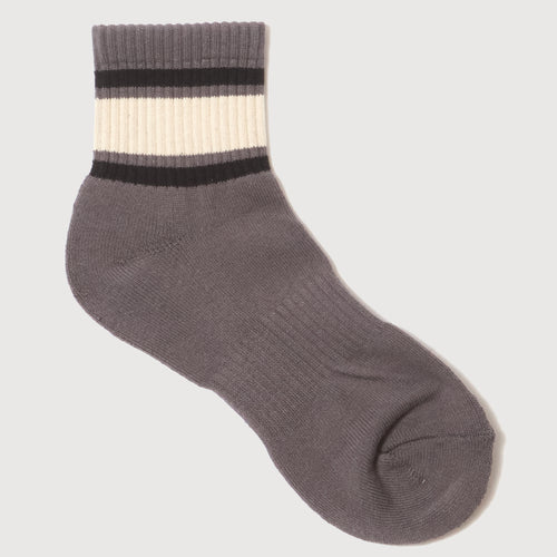 LOGO LINE SOCKS SHORT GRAY