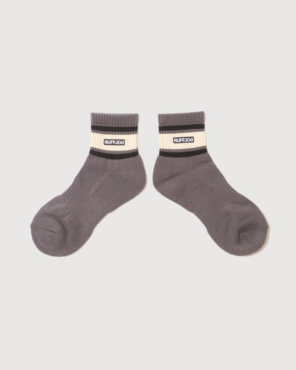 LOGO LINE SOCKS SHORT GRAY