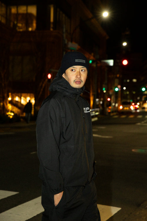 RUFFLOG WAPPEN KNIT BEANIE BLACK