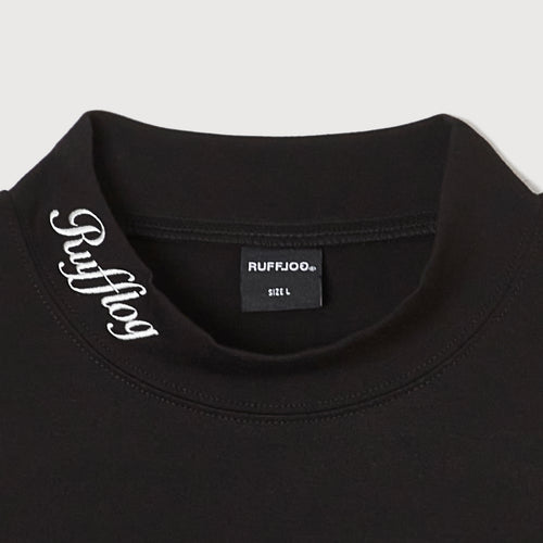 WARM R LOGO MOCK NECK TEE BLACK