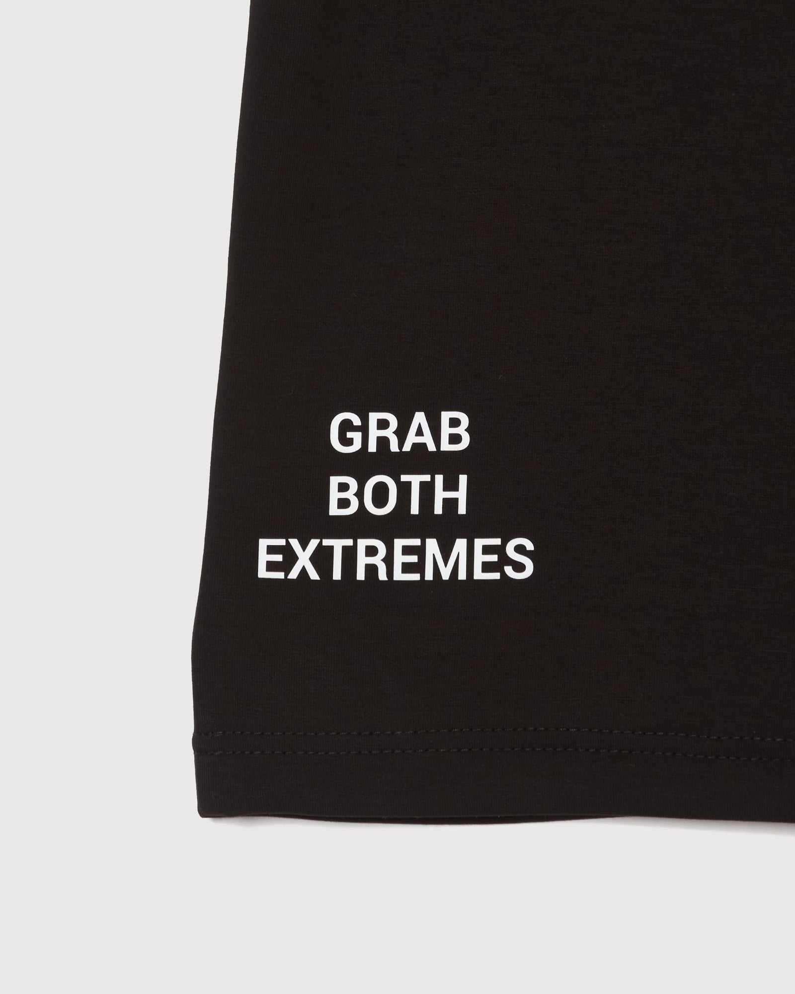 WARM R LOGO S/S POLO BLACK – RUFFLOG