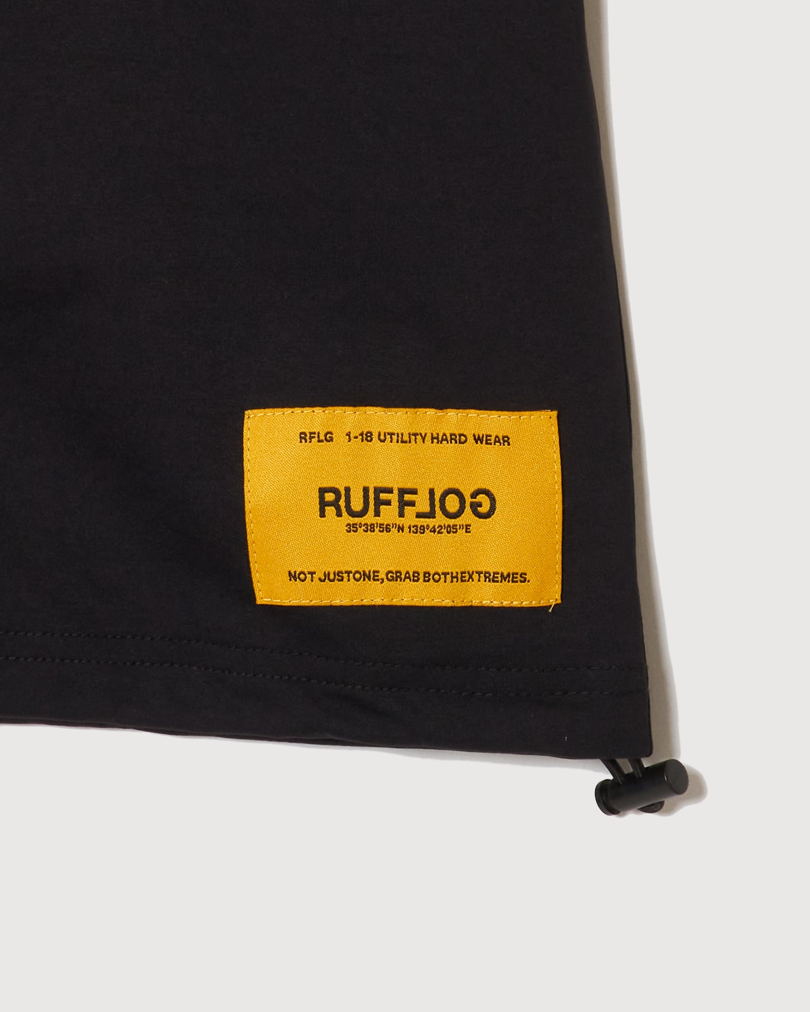GG BACK POCKET MOCK NECK BLACK – RUFFLOG GG BACK POCKET MOCK NECK BLACK – RUFFLOG