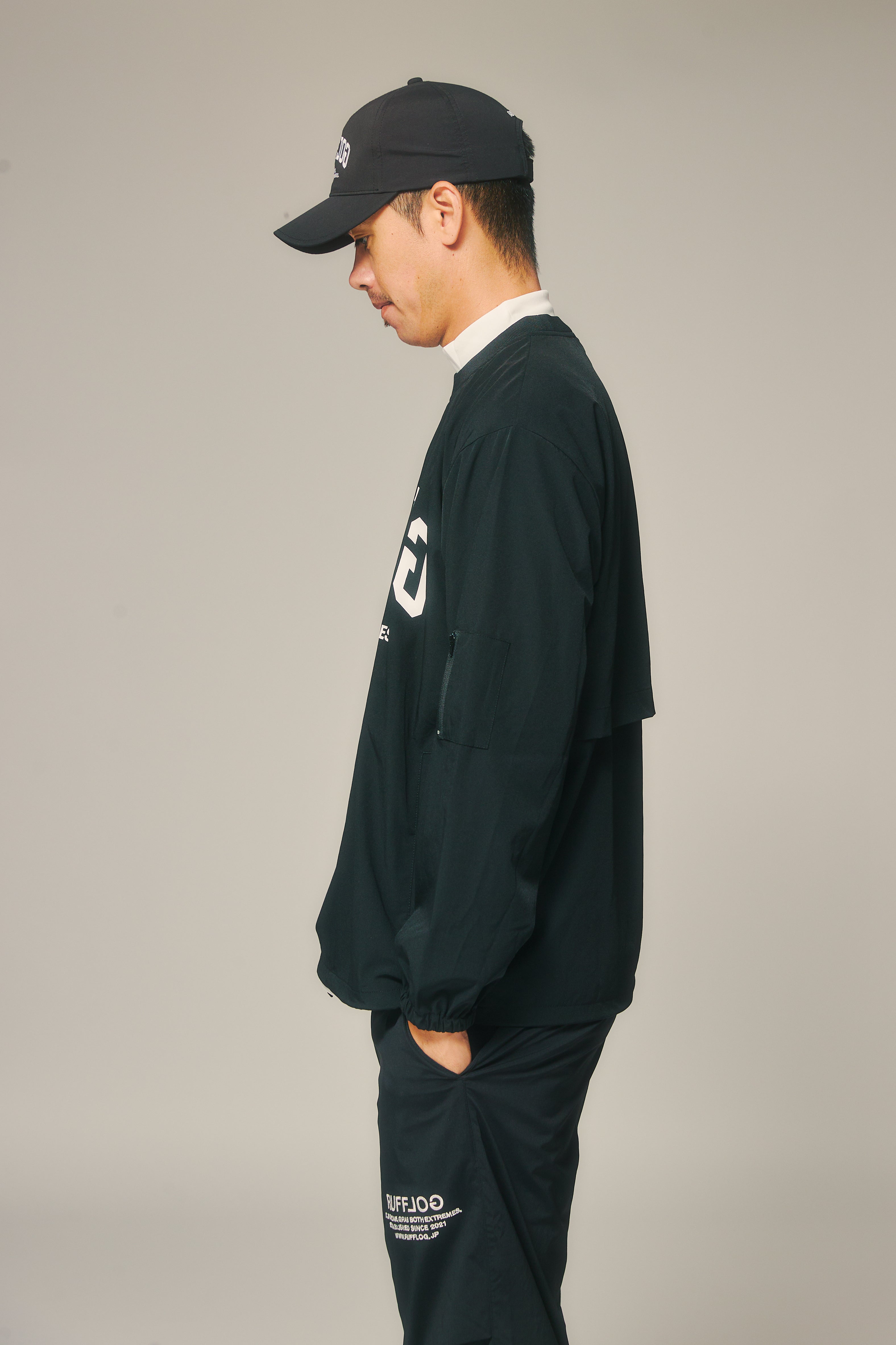 RUFFLOG ラフロッグ CREWNECK PISTE ブラック 完売品 CREWNECK PISTE BLACK – RUFFLOG