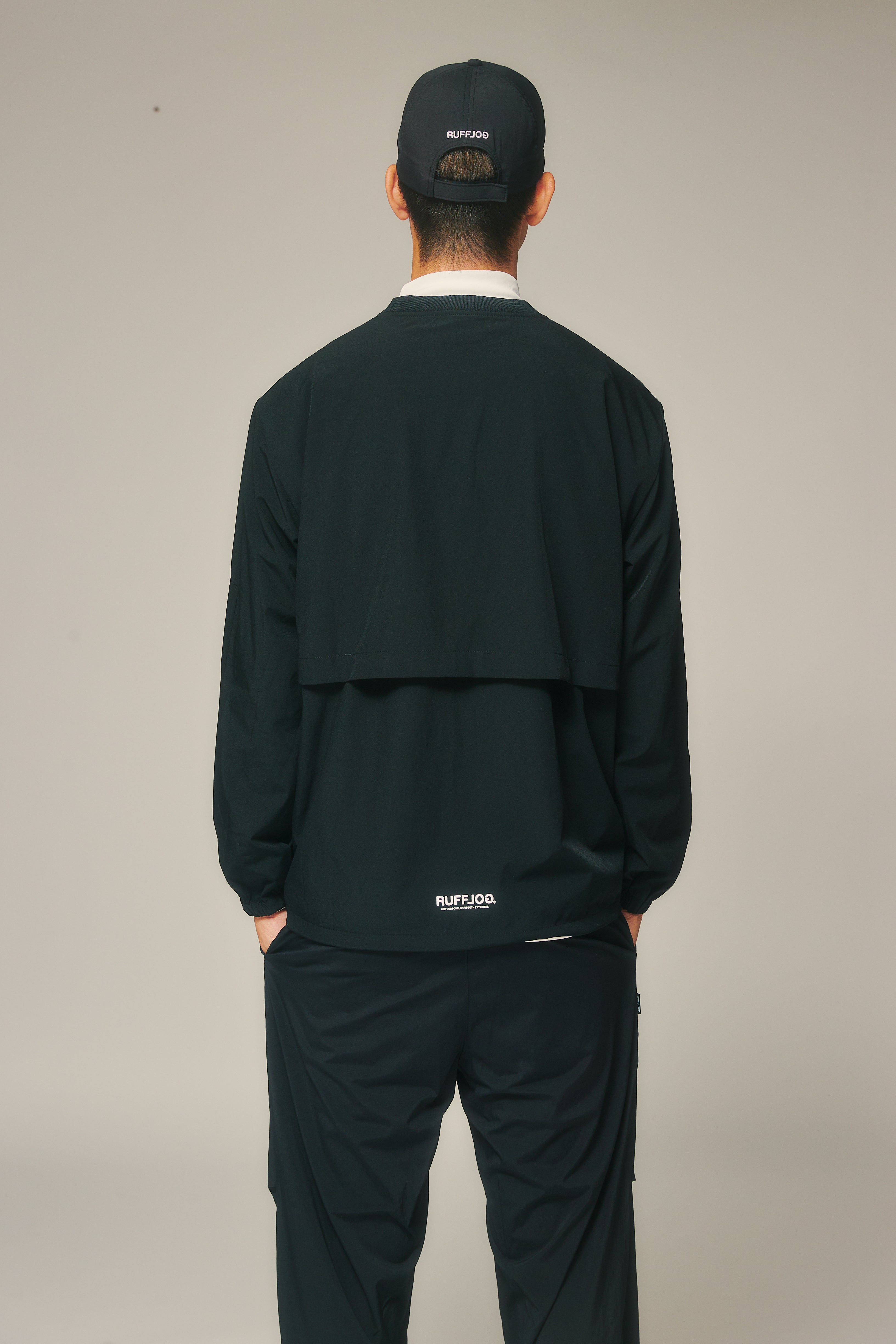 RUFFLOG ラフロッグ CREWNECK PISTE ブラック 完売品 CREWNECK PISTE BLACK – RUFFLOG