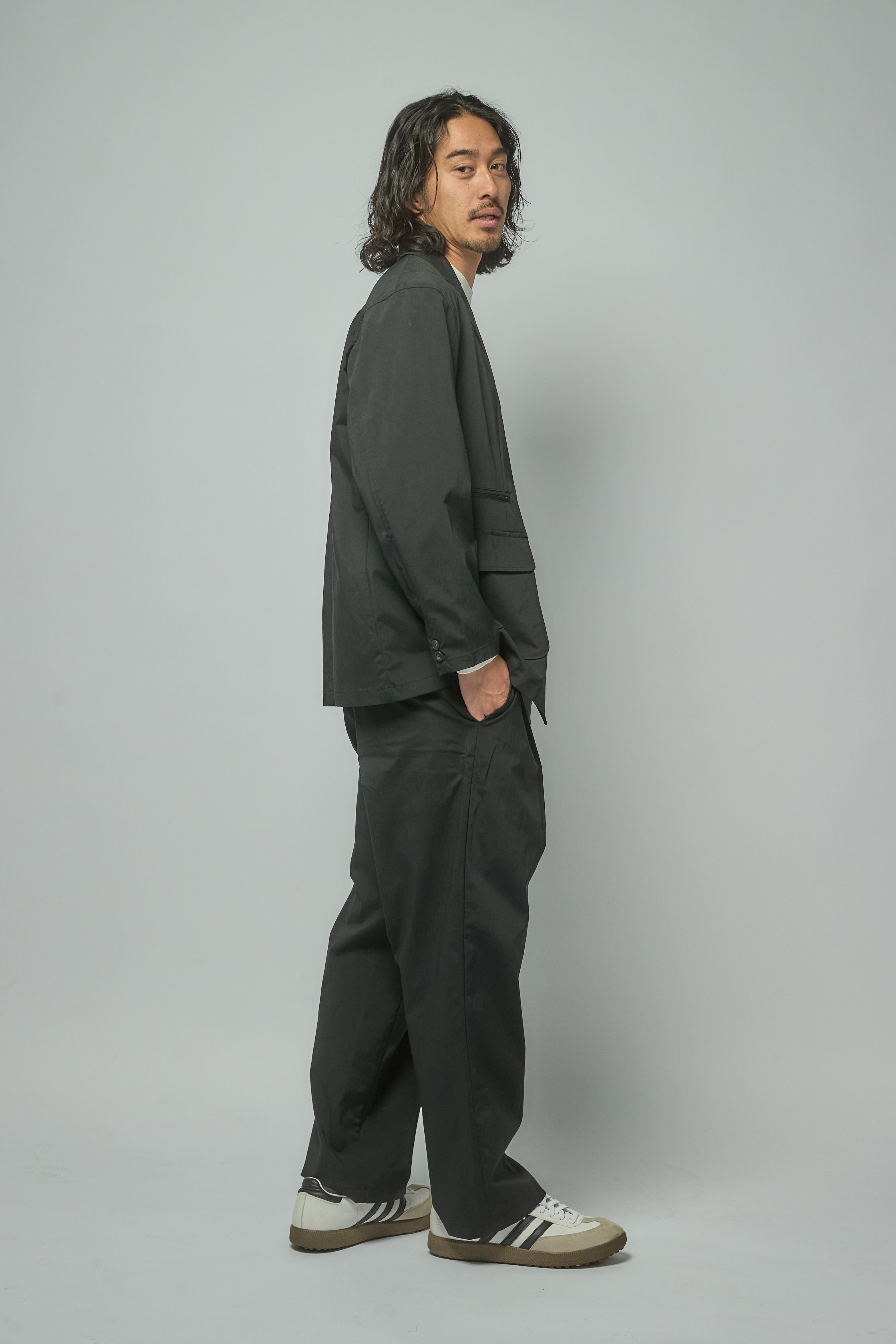 ラフロッグDOUBLE BREATHED JACKET/PANTS BLACK SETUP DOUBLE BREATHED JACKET/PANTS BLACK – RUFFLOG