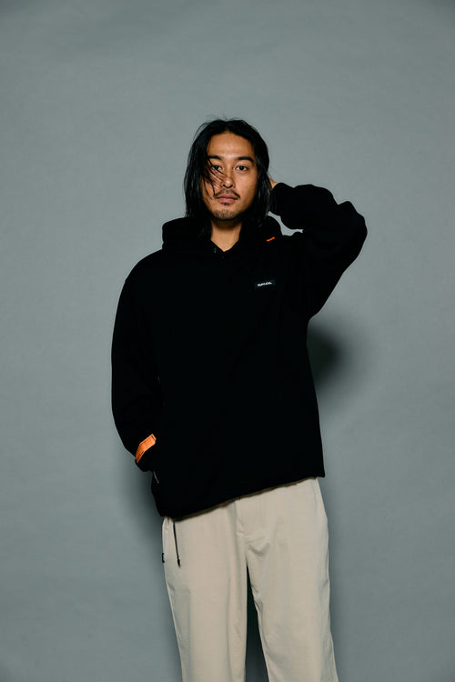 MOVE FREE HOODIE PULLOVER