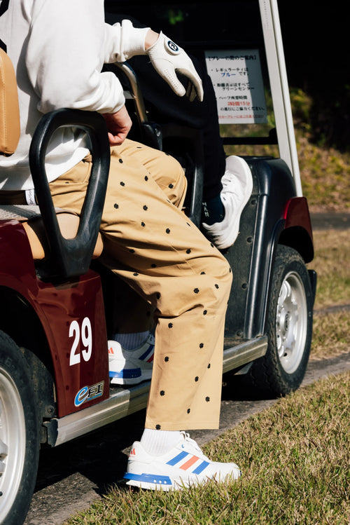 OVERLAP LOGO ADJUSTABLE CHINO
