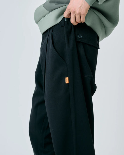 TWILL CHINO ADJUSTABLE TAPERED PANTS