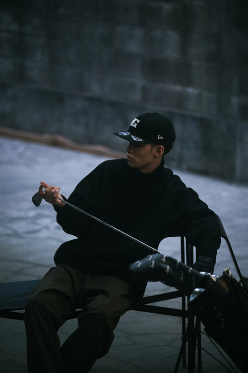 Medieval Embroidered SNAP SWEAT