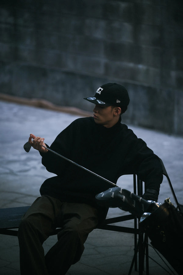 Medieval Embroidered SNAP SWEAT