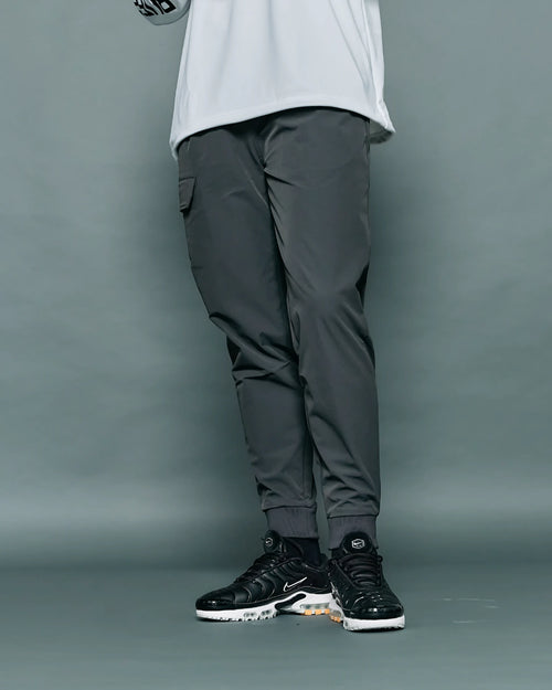 STRETCH SLIM TAPERED JOGGER PANTS