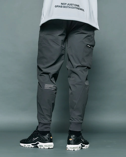 STRETCH SLIM TAPERED JOGGER PANTS