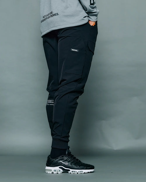 STRETCH SLIM TAPERED JOGGER PANTS