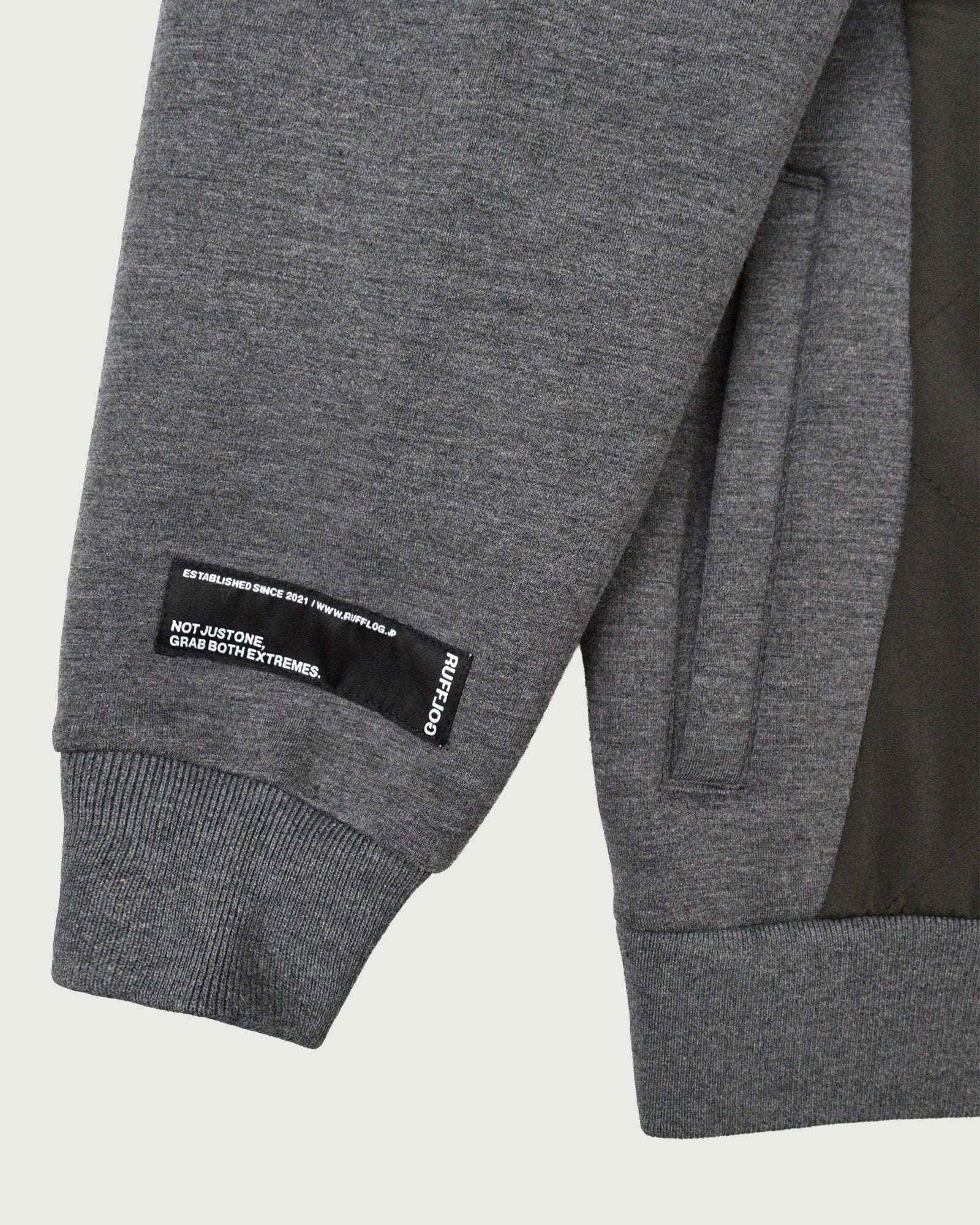 QUILT MOCK NECK PULLOVER｜若年層向けゴルフアパレル セレクト