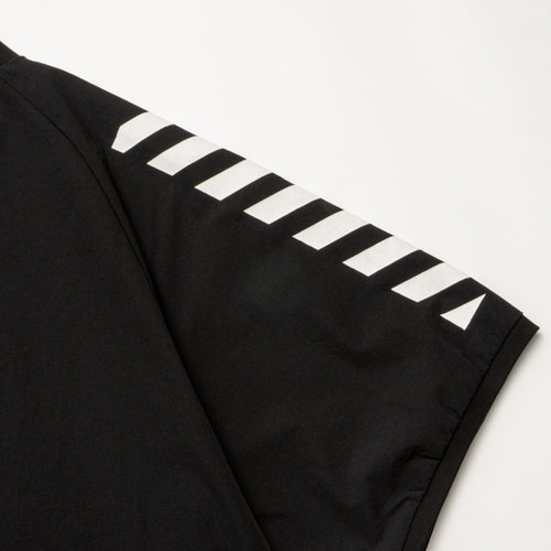 STRETCH NYLON SHORT SLEEVE