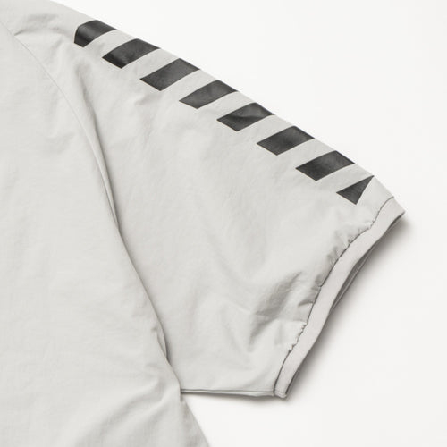 STRETCH NYLON SHORT SLEEVE