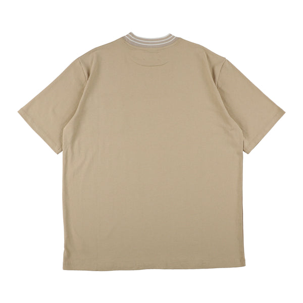 HIGH NECK POCKET T-SHIRT BEIGE