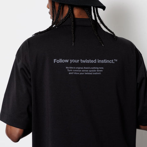 Statement Typo Back Print Solid Collar Shirt S/S_511-20004