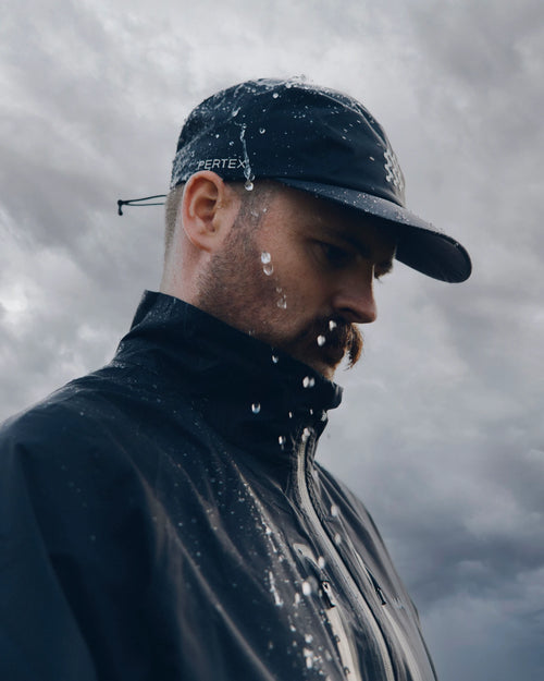 2.5L WATERPROOF TECH CAP