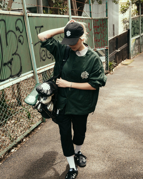 #OVERLAP LOGO NO COLLAR JACKET WM GREEN