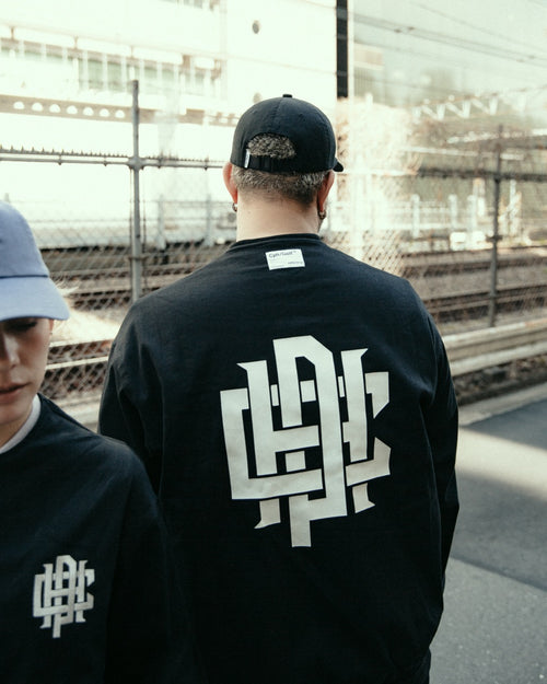 #OVERLAP LOGO NO COLLAR JACKET BLACK