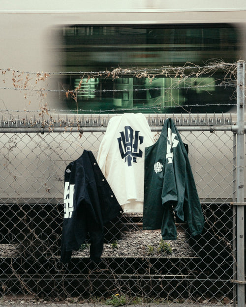 #OVERLAP LOGO NO COLLAR JACKET WM GREEN