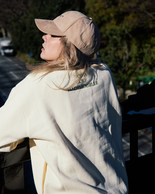 [WOMEN]#DIGNIFIED LOGO FLEECE PULLOVER L/S POLO CREAM