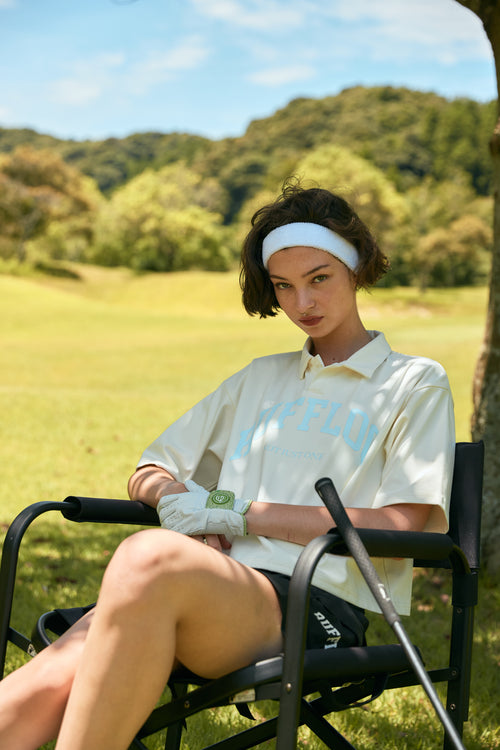Sisterhood COLLEGE LOGO SHORT POLO WHITE