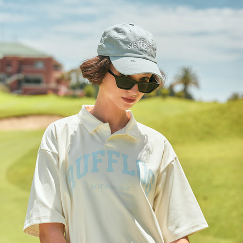 Sisterhood COLLEGE LOGO SHORT POLO WHITE