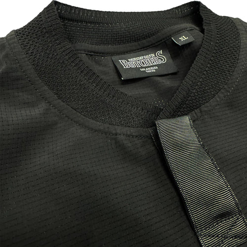 Hole in Fabric bomber Collar Po