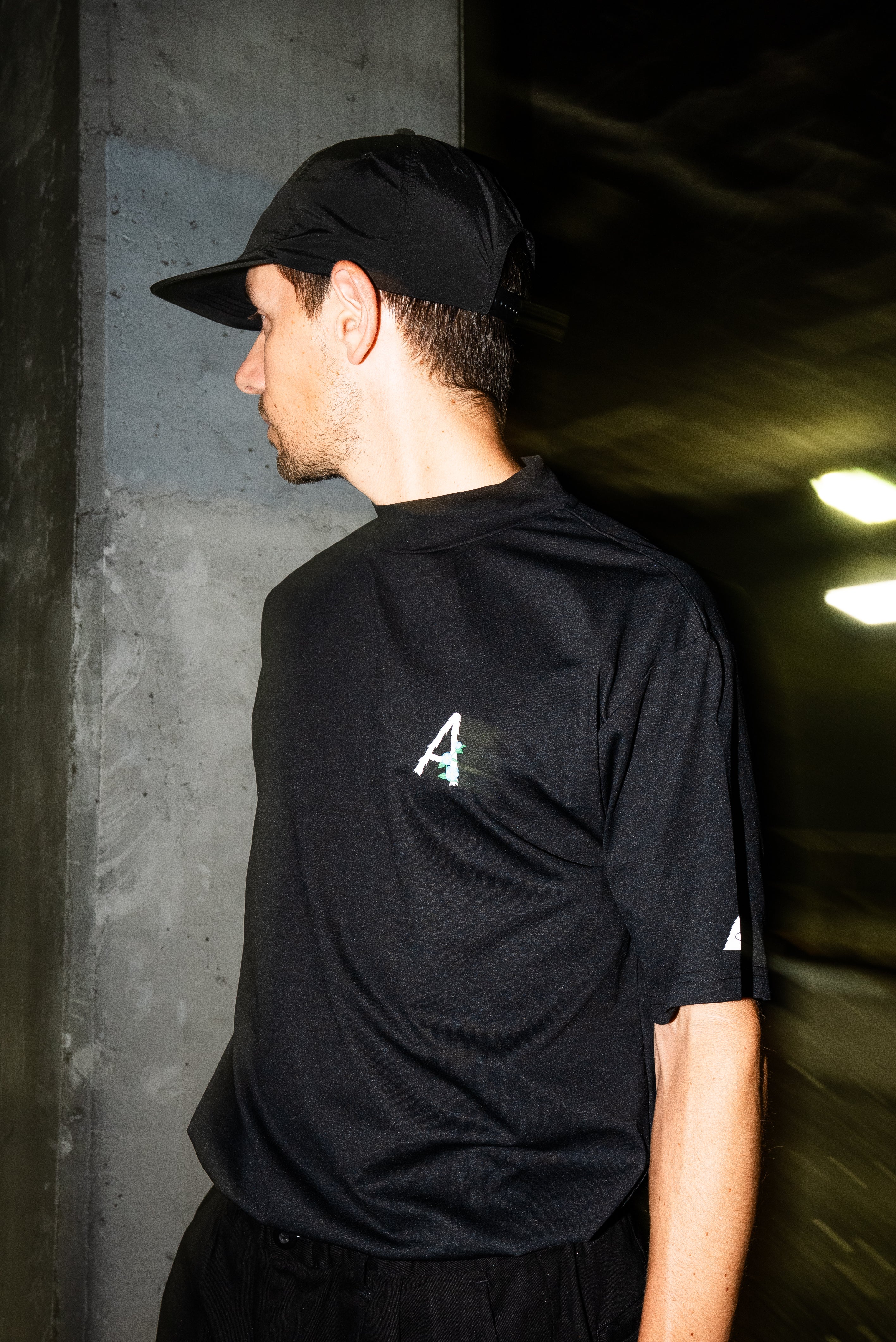 adress RUFFLOG コラボ モックネック Tシャツ 黒 S/S MOCKNECK – RUFFLOG