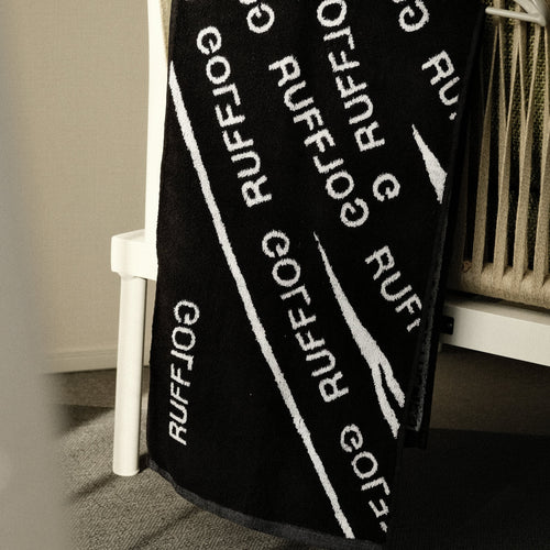 RUFFLOG FACE TOWEL BLACK