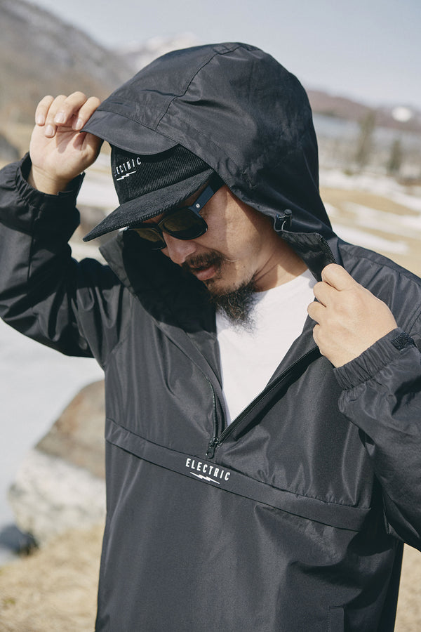 GOLF WATER PROOF WINDBREAKER BLACK